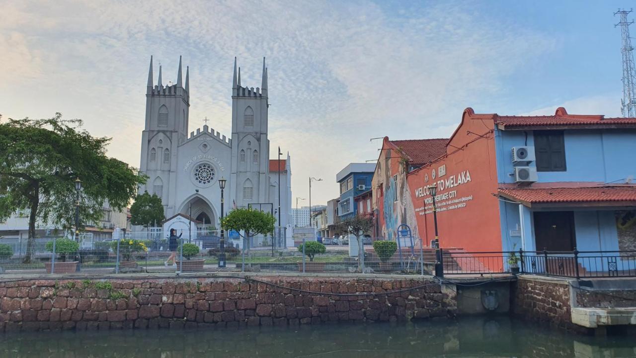 "Cloth Art Homestay" 4 Min Walk To Car Free Zone By Shine Stay Malacca Luaran gambar