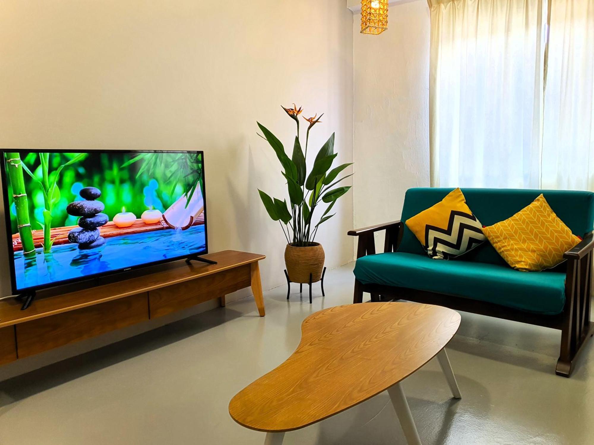 "Cloth Art Homestay" 4 Min Walk To Car Free Zone By Shine Stay Malacca Luaran gambar